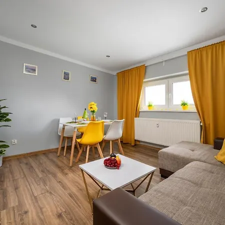 Kuznicza Centralcity Apartman *