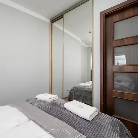 Kuznicza Centralcity Apartman