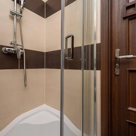 Kuznicza Centralcity Apartman *
