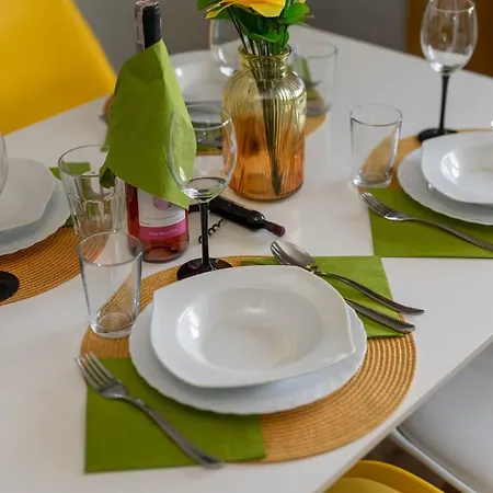 Kuznicza Centralcity Apartman *